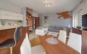 Lodz4u - Apartament Piotrkowska z garażem BON TURYSTYCZNY